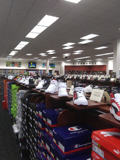Shoe Store «Shoe Dept. Encore», reviews and photos, 540 Cabela Dr, Triadelphia, WV 26059, USA