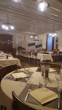 Atmosphère du Restaurant français Le Marais à Damvix - n°10
