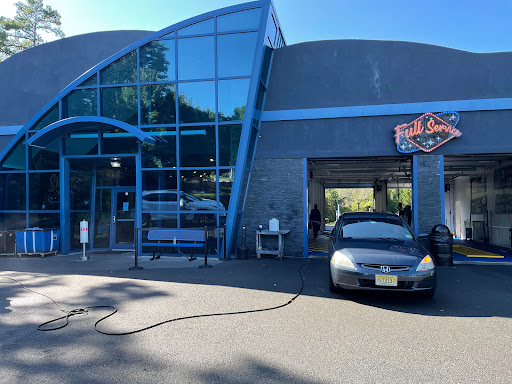 See Foam Carwash en Manahawkin