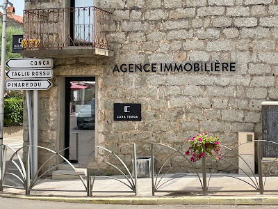Casa Terra Real Estate à Zonza