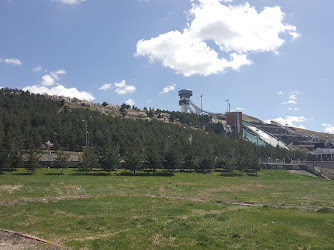 Atatürk Üniversitesi Sağlık Hizmetleri Meslek Yüksekokulu