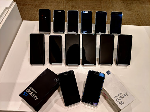 Cell Phone Store «Phone-n-Fix West Acres Mall», reviews and photos, 3902 13th Ave S, Fargo, ND 58103, USA