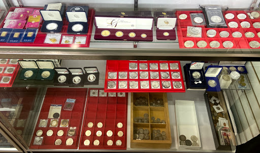 Pawn Shop «Gold & Pawn», reviews and photos, 2291 S Cleveland Ave, Fort Myers, FL 33901, USA