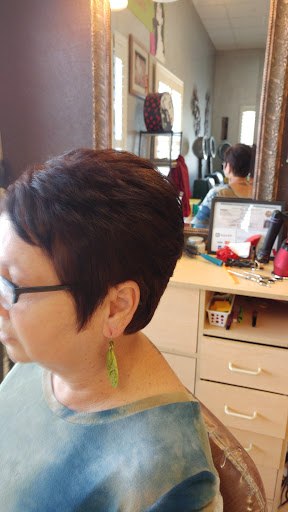 Beauty Salon «Hair Gallery & Nail Salon», reviews and photos, 1707 Knox McRae Dr, Titusville, FL 32780, USA
