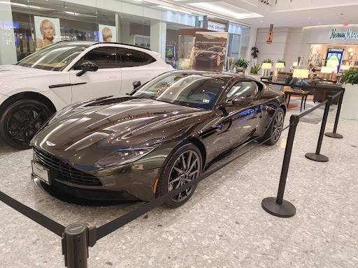 Shopping Mall «Tysons Galleria», reviews and photos, 2001 International Dr, McLean, VA 22102, USA