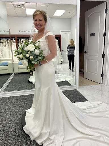 Bridal Shop «Bowties Bridal», reviews and photos, 3899 E Sunset Rd #105, Las Vegas, NV 89120, USA