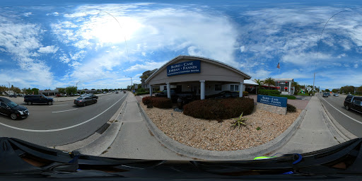 Funeral Home «Baird-Case Jordan-Fannin Funeral Home», reviews and photos, 4343 N Federal Hwy, Oakland Park, FL 33308, USA