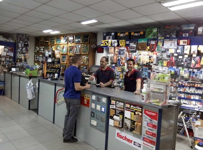 Ferretería Embajadores