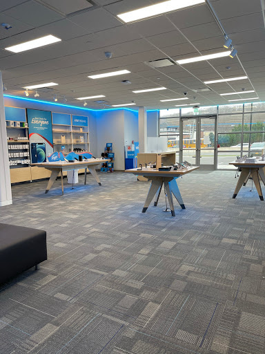 Cell Phone Store «AT&T», reviews and photos, 594 Walt Whitman Rd, Melville, NY 11747, USA