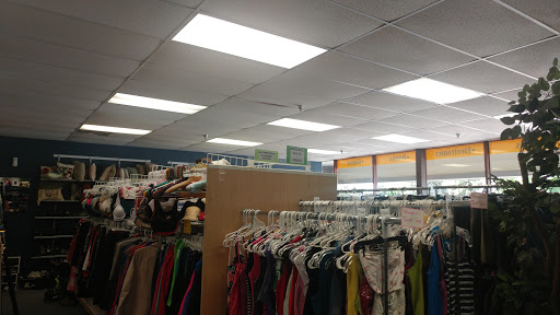 Thrift Store «Treasures Galore The Indoor Garage Sale Thrift Store», reviews and photos, 1964 Rahncliff Ct #800, Eagan, MN 55122, USA