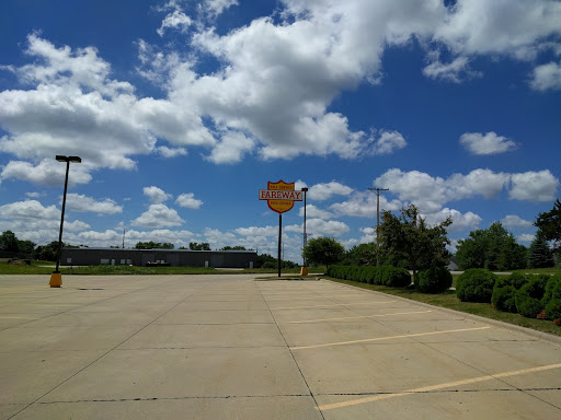 Grocery Store «Fareway Grocery», reviews and photos, 885 Edgewood Road, Hiawatha, IA 52233, USA