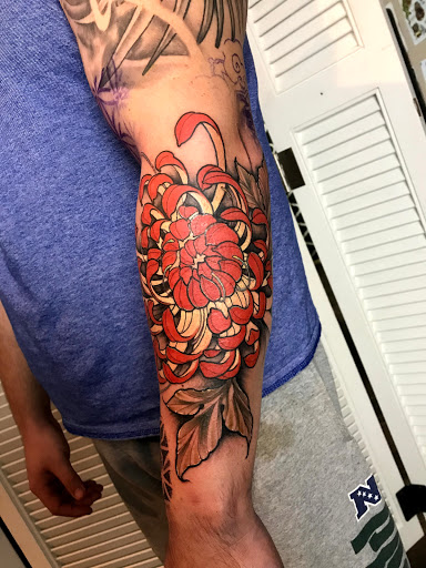 Explore gemini tattoo ideas for men, creative tattoo ideas in Kingsford, available at Deft Tattoo Studio