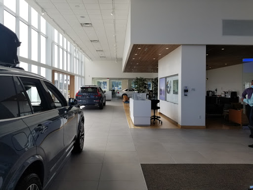 Car Dealer «Volvo of Tampa», reviews and photos, 6008 N Dale Mabry Hwy, Tampa, FL 33614, USA
