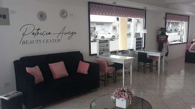 Opiniones de Patricia aveiga beauty center en El Carmen - Peluquería