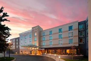 Fairfield Inn & Suites by Marriott Louisville Northeast image