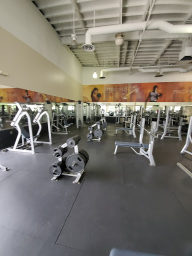 Gym «LA Fitness», reviews and photos, 3701 S Plaza Dr, Santa Ana, CA 92704, USA