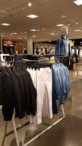 Department Store «Nordstrom Tacoma Mall», reviews and photos, 4502 S Steele St, Tacoma, WA 98409, USA