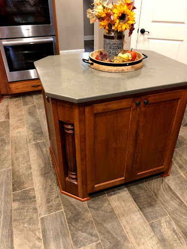 Furniture Store «The Liquidation Guys», reviews and photos, 15125 Interstate 35 Frontage Rd, Selma, TX 78154, USA