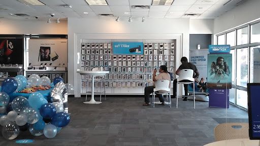 Cell Phone Store «AT&T», reviews and photos, 3585 Pemberton Square Blvd, Vicksburg, MS 39180, USA