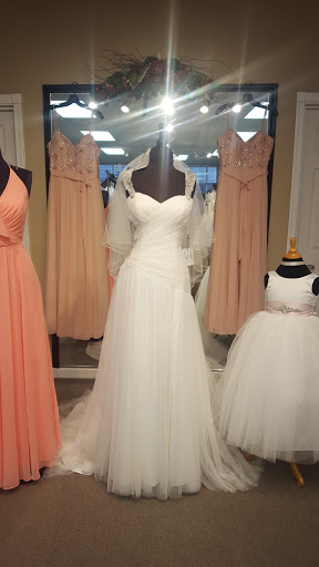 Bridal Shop «Sue Ames Bridal Outlet», reviews and photos, 202 N 10th St, Allentown, PA 18102, USA