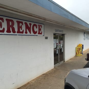 Salvage Discount Store, 4307 Kernersville Rd, Kernersville, NC 27284, USA, 