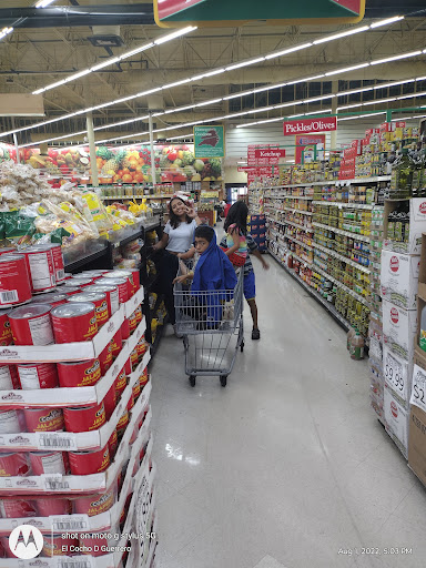Supermarket «Compare Foods», reviews and photos, 951 Silas Creek Pkwy, Winston-Salem, NC 27127, USA