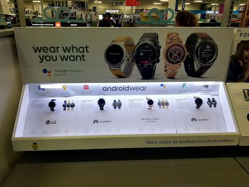 Electronics Store «Best Buy», reviews and photos, 4610 S 76th St, Greenfield, WI 53220, USA