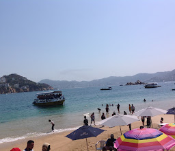 Playa la Roqueta photo