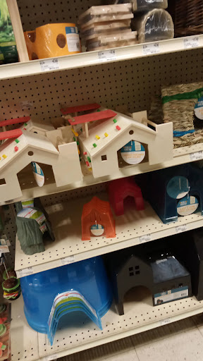 Pet Supply Store «PetSmart», reviews and photos, 111 Nassau Park Blvd, Princeton, NJ 08540, USA
