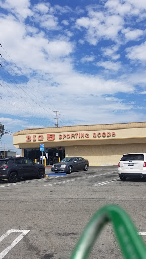 Sporting Goods Store «Big 5 Sporting Goods», reviews and photos, 96 E Orangethorpe Ave, Anaheim, CA 92801, USA