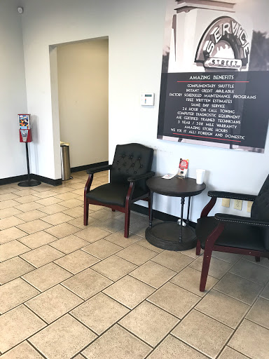 Auto Repair Shop «Service Street Auto Repair - Marietta», reviews and photos, 3700 Dallas Hwy, Marietta, GA 30064, USA