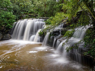 Balaka Falls