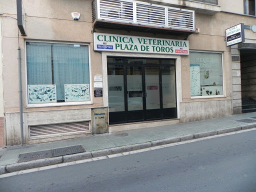 Información y opiniones sobre Clínica Veterinaria Plaza de Toros de Almería