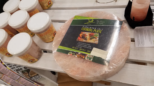 Hardware Store «Town & Country Hardware», reviews and photos, 910 Gateway Commons Cir, Wake Forest, NC 27587, USA