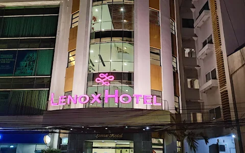 Lenox Hotel image