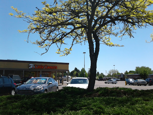 Shopping Mall «Kings Circle Shopping Center», reviews and photos, 1965 NW Kings Blvd, Corvallis, OR 97330, USA