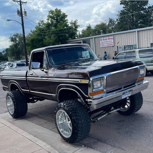 Auto Body Shop «Mister Body Shop», reviews and photos, 2610 Platte Pl, Colorado Springs, CO 80909, USA