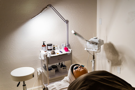 Massage Therapist «Serene Life Spa», reviews and photos, 6730 E McDowell Rd #133, Scottsdale, AZ 85257, USA