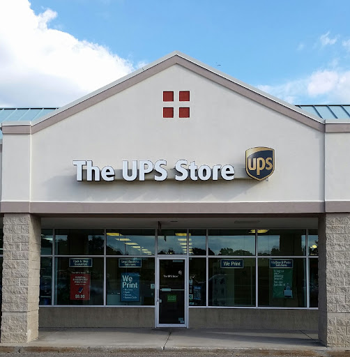 Shipping and Mailing Service «The UPS Store», reviews and photos, 17195 Silver Pkwy, Fenton, MI 48430, USA