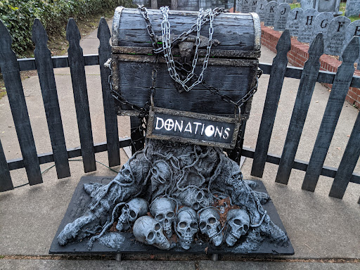 Tourist Attraction «Davis Graveyard», reviews and photos, 8703 SE 43rd Ave, Milwaukie, OR 97222, USA