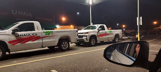 Truck Rental Agency «U-Haul Moving & Storage of Maple Shade», reviews and photos, 121 Kings Hwy, Maple Shade Township, NJ 08052, USA