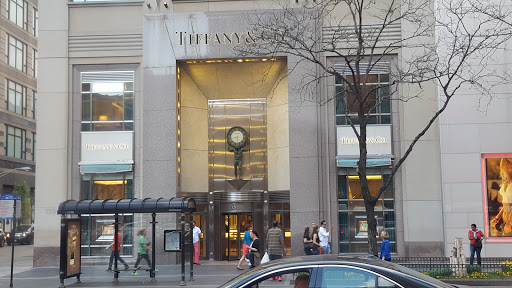 Jewelry Store «Tiffany & Co.», reviews and photos, 730 N Michigan Ave, Chicago, IL 60611, USA