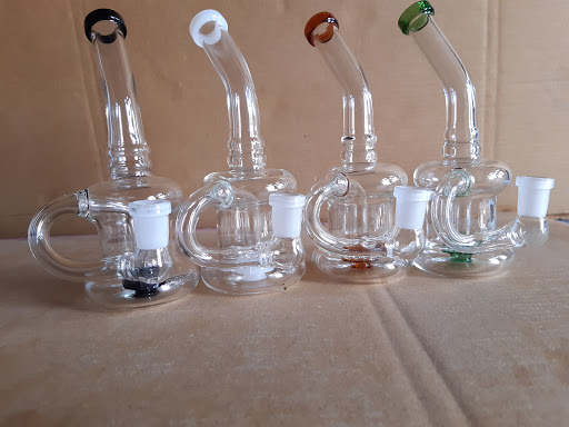 Tobacco Shop «Twisted Smoke Shop (J St)», reviews and photos, 3718 J St, Sacramento, CA 95816, USA