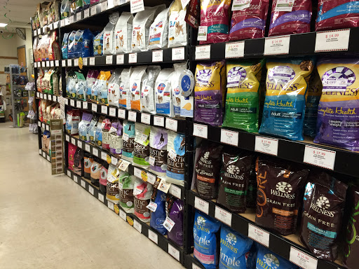 Pet Supply Store «The Hungry Puppy», reviews and photos, 1288 NJ-33, Farmingdale, NJ 07727, USA
