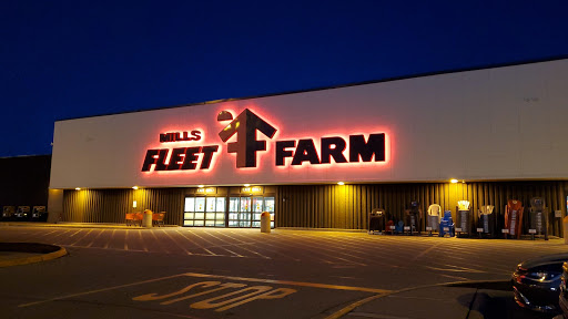 Department Store «Mills Fleet Farm», reviews and photos, 17070 Kenrick Ave, Lakeville, MN 55044, USA
