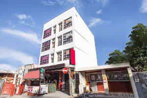 OYO 129 D'builders Rooms - New Lower Bicutan image