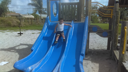 Park «Cloverleaf Park», reviews and photos, 303 NW 191st St, Miami Gardens, FL 33169, USA