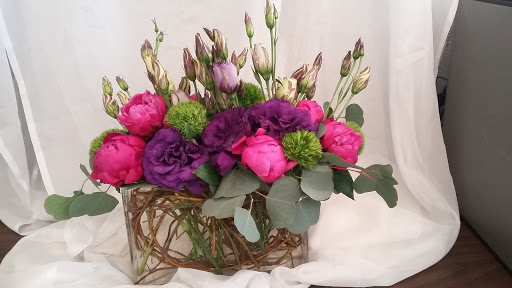 Florist «Urban Florist», reviews and photos, 5310 W 8th St, Los Angeles, CA 90036, USA