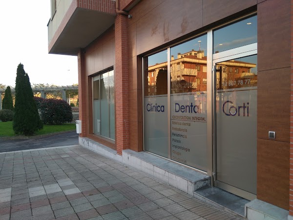 Imagen de Clínica Dental Corti (1 de 6)