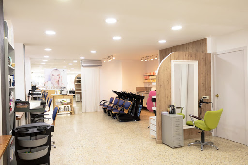 Peluquería Montse CasEllas en Mollet del Vallès, Barcelona